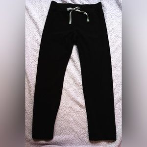 FIGS Black Livingston scrub pants Small